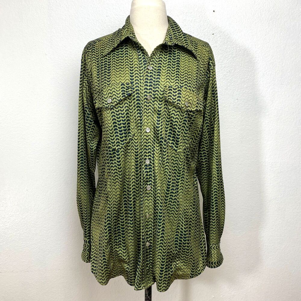 Vintage 70s Woman Mad House Shirt Blouse Medium Green Knit USA Mod Hipster